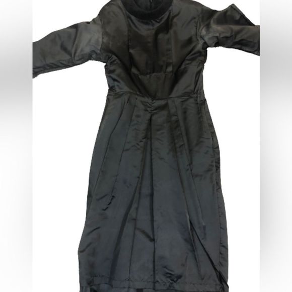 Elegant Black Long Sleeve Dress - Picture 5 of 13